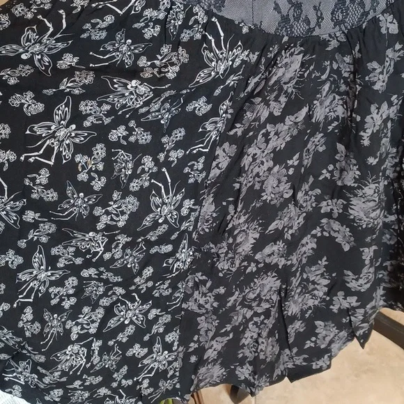 Hot topic COSMIC AURA SKELETON FAIRY LACE THIN STRAPS ZIP CLOSURE HANKY HEM - Picture 7 of 17